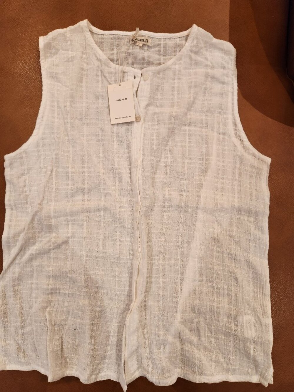 Natura Sleeveless Blouse
